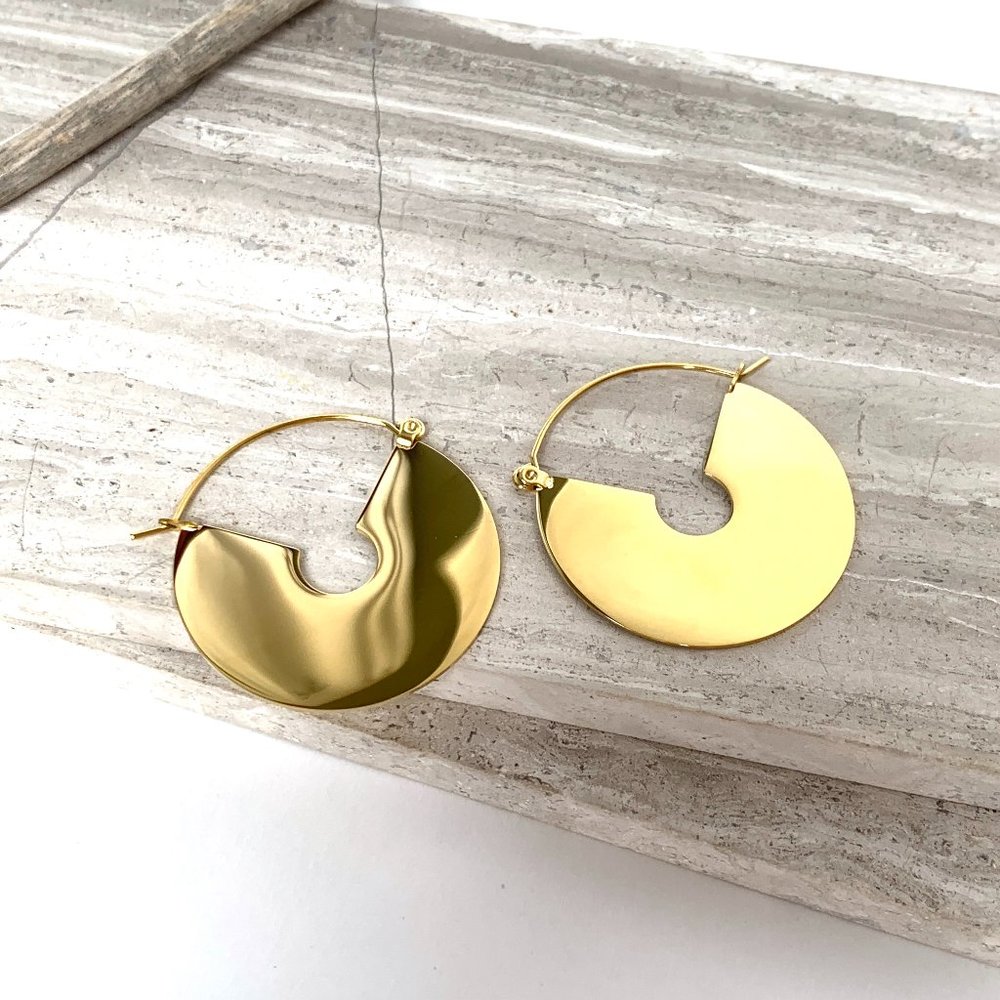 NEW~ Anthropologie Reflective Gold Crescent Hoop Earrings